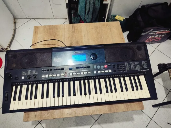 TECLADO YAMAHA PSR 433