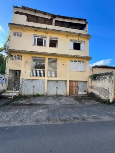 Apartamento Grande, à venda, no Monte Líbano. 200m². 1º andar. 4/4 02 suítes.