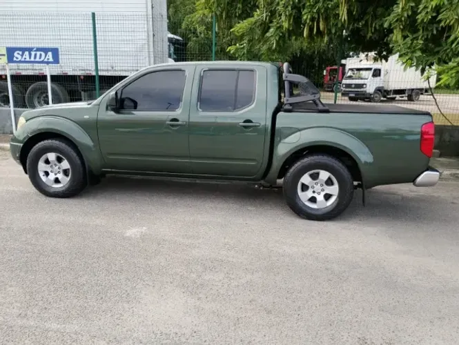 Nissan Frontier XE CD 4X2 2.5 TB Diesel 2013