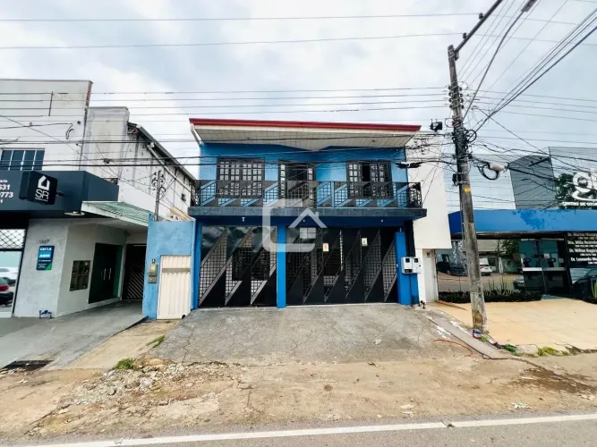 Sobrado com 3 dormitórios para alugar por R$ 3.500,00/mês - Olaria