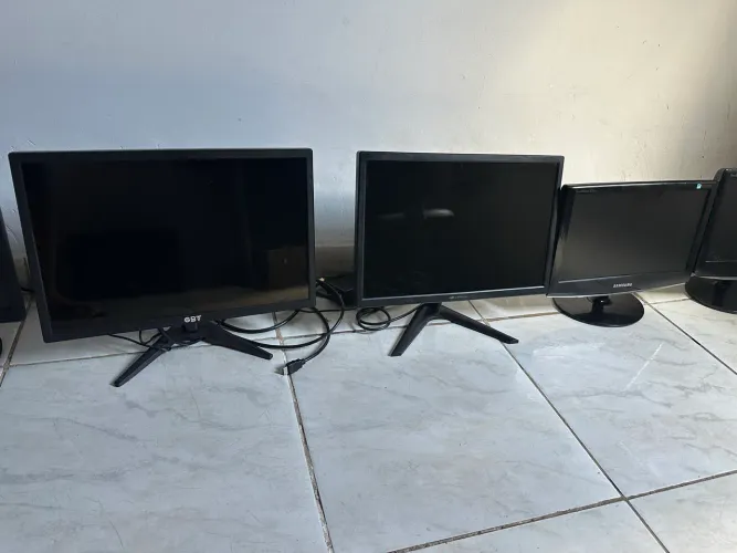 Monitor 19 polegadas com hdmi 399,00 cada