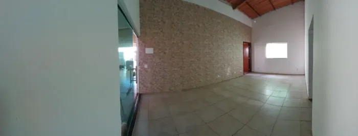 Troca-se casa em Planaltina DF por casa ou apartamento em Anápolis