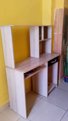 Estante de computador ou para outros uso