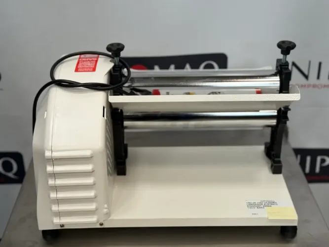 CSC-30 CILINDRO LAMINADOR ELÉTRICO STANDART 300MM SARO