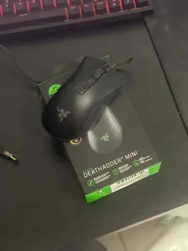 Mouse Gamer Razer Deathadder V2 Mini