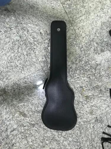 Case para ContraBaixo