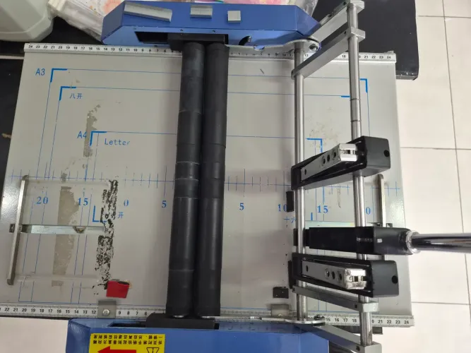 Grampeador E Dobradeira Semi-automático 110v