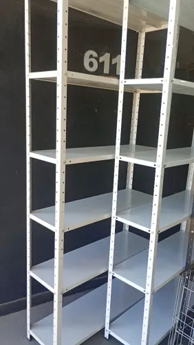 ESTANTE EM ACO 1.98X92X30CM NOVA 7BPRAT AVISTA R$ 320. *