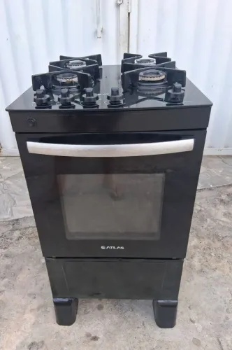 Vendo Fogão Atlas 4 Bocas Com Mesa de Vidro em perfeitas condições