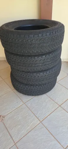 Pneus 255/70/17 A/T, ranger troller s10 hilux nissan frontier