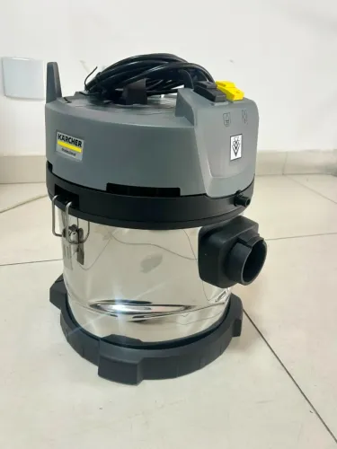 LAVADORA EXTRATORA KARCHER PUZZI 4/16 CLASSIC 16L 220V