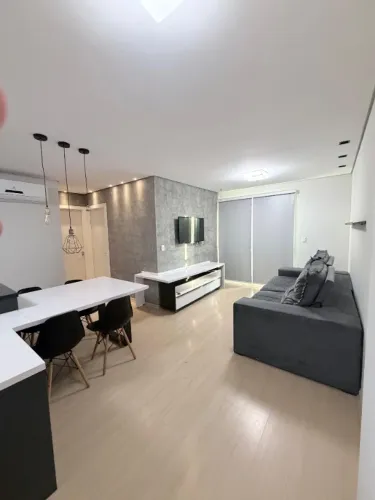 Apartamento mobiliado com suíte no Bairro Santa Maria