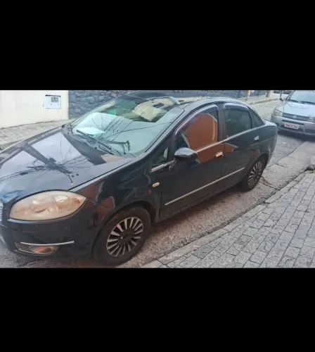 Fiat Linea LX 1.9/ 1.8 Flex 16V 4P 2011