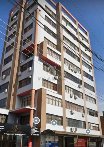 Venda de Comercial - Sala em Condomínio no bairro Centro com 00 garagens - área terreno 15