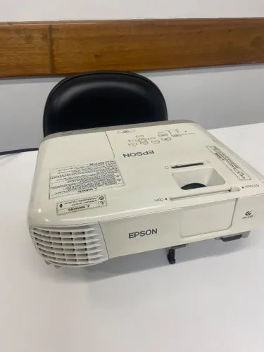 Projetor Epson PowerLite s39