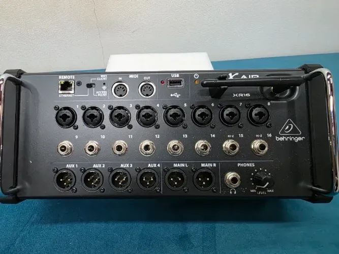 Console Digital Behringer X Air Xr16 Wifi