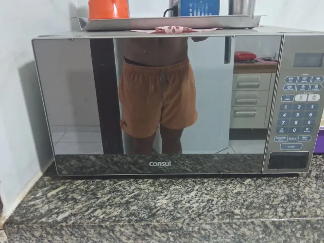 Micro-ondas consulta com defeito