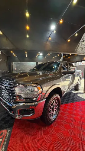Ram 3500 Limited Longhorn 6.7 TB CD Diesel 2024