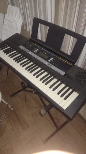 Teclado Yamaha