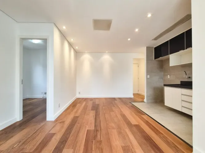Apartamento para Venda na Vila Olímpia 52m², 2 Dormitórios, 1 Vaga, Condomínio Lazer Comp