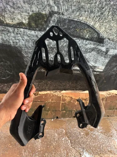 Suporte baú bagageiro CB TWISTER 250F