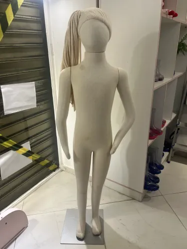 OPORTUNIDADE ? Manequins Infantis para Loja