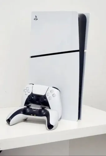 Playstation 5 Slim Memória 1TB!! COMPLETO!! (Aceito Cartão