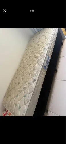 Cama de solteiro