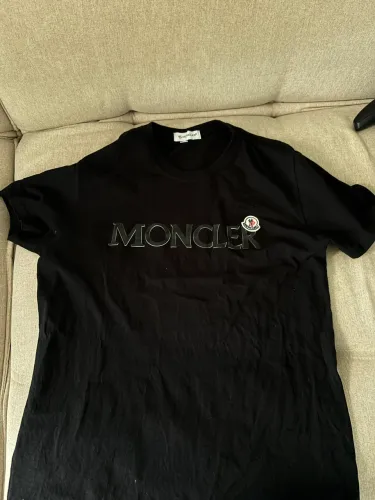 Camiseta Moncler preto