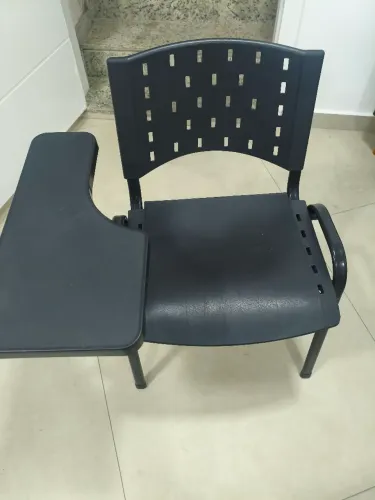 Cadeira universitária preta kit 8 unidades