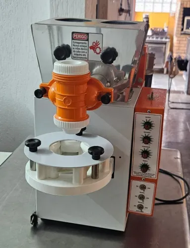 MAQUINA DE SALGADOS