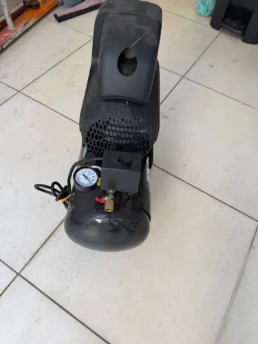 Compressor schultz 1,5 CV novo sem uso