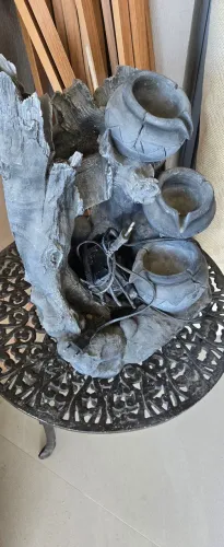 Mesa Ferro fundido e fonte de pedra sabão 