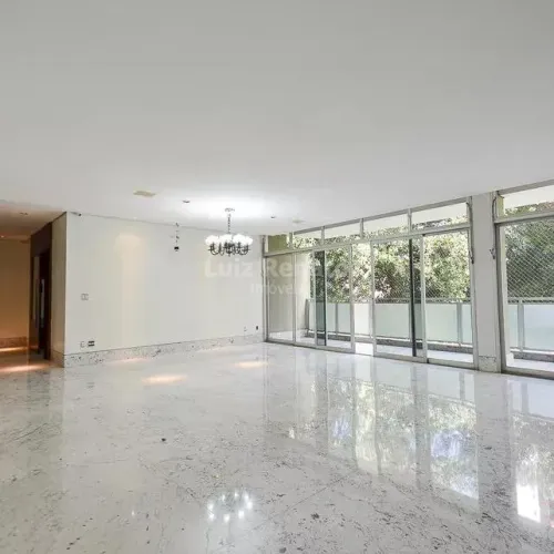 Apartamento para alugar com 410m², 4 quartos e 3 vagas, na Serra.