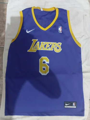 Camiseta regata