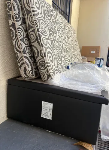 Cama baú solteiro ortobom + 01 colchão R$500,00