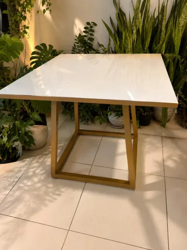 Mesa elegante - área externa e interna 