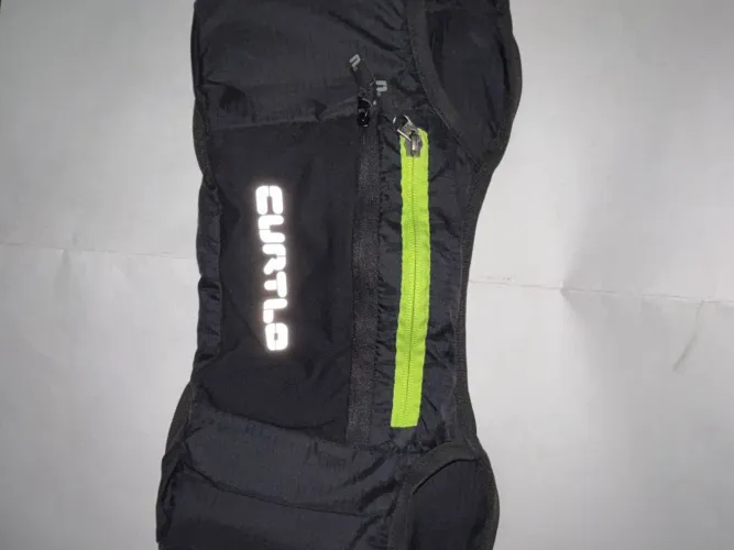 Pochete Curtlo original, 2 bolsos e 2 compartimentos para squeeze
