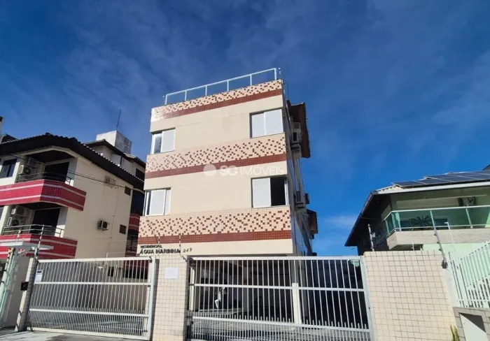Apartamento 1 dormitório a 250 do mar
