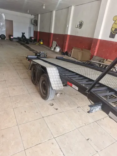 Carroção reboque para carro e moto