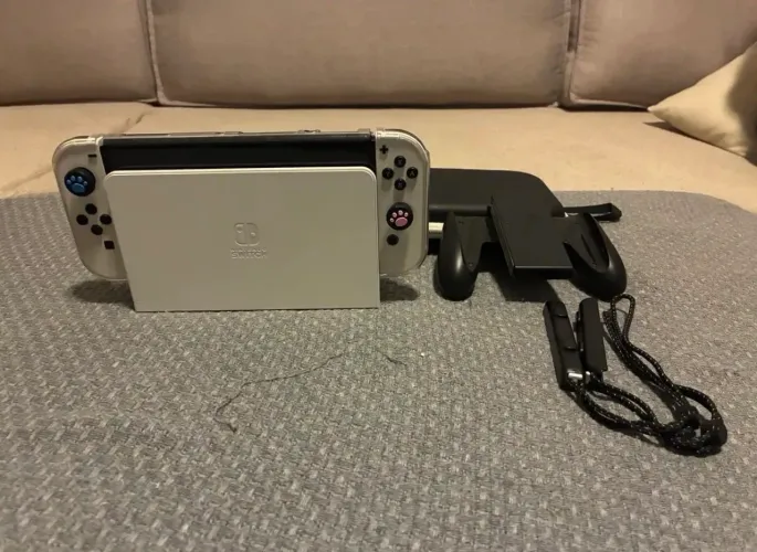 Nintendo switch oled DESBLOQUEADO