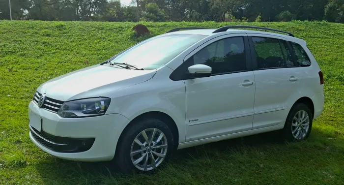 Volkswagen Spacefox 1.6/ 1.6 Trend Total Flex 8V 5P 2014