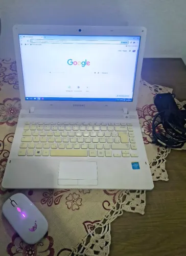 ? Notebook Samsung Branco + Carregador | Funcionando Perfeitamente