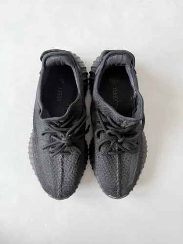 Tenis Yeezy 350 V2 Onyx