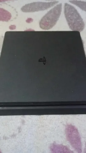 Vídeo game ps4 modelo slim 500 gb completo top