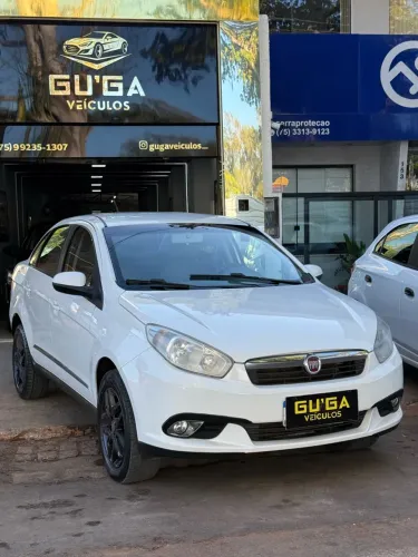 Fiat Grand Siena Essence Dual. 1.6 Flex 16V 2014