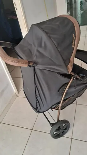Carrinho de bebê