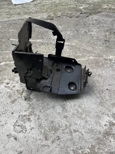 Suporte De Bateria Fiat Mobi Argo Cronos Strada 51942016