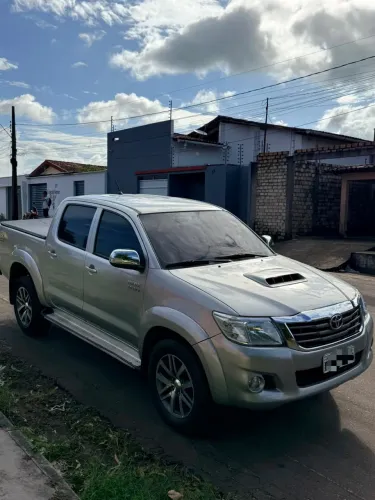 Toyota Hilux CD SRV D4-d 4X4 3.0 TDI Diesel AUT 2015