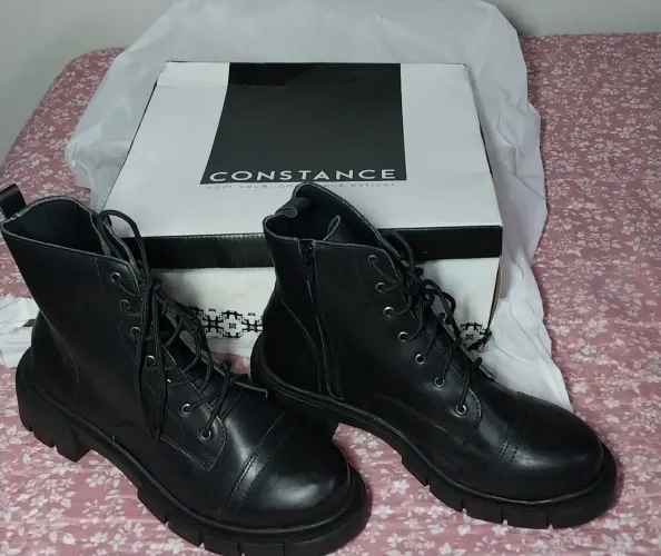 Bota coturno feminina 